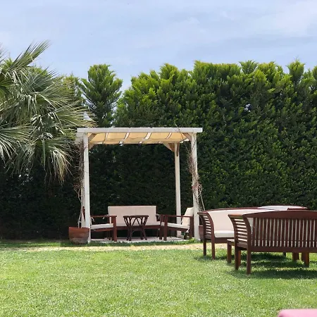 فندق Cunda Vrodi *