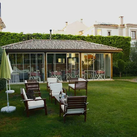 فندق Cunda Vrodi *