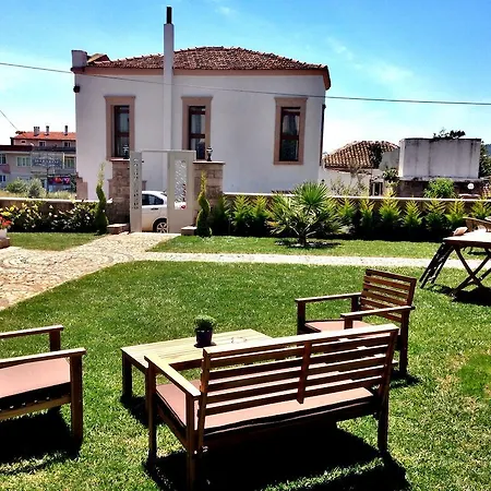 Cunda Vrodi Ayvalı