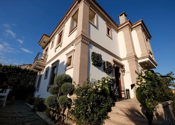 Cunda Vrodi * Айвалык